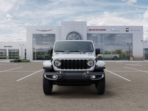 New 2026 Jeep Gladiator Sport AWD/4WD image 6