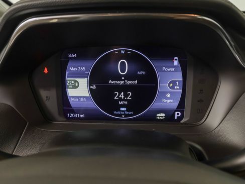 Used 2023 Chevrolet Bolt EUV LT w/ Comfort Package FWD image 27