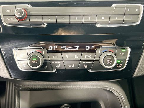 Certified 2022 BMW X1 xDrive28i w/ Convenience Package image 17