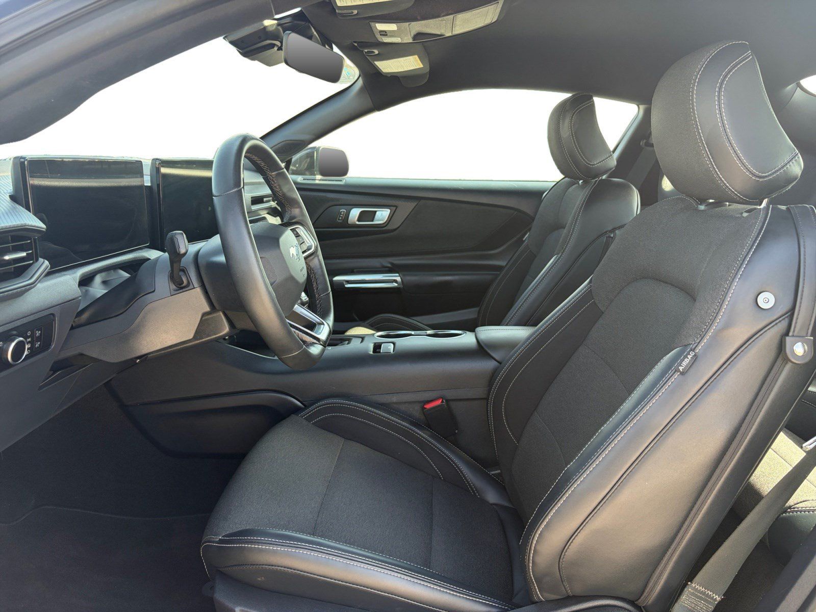 Used 2024 Ford Mustang Coupe RWD image 11