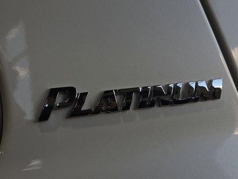 Certified 2019 Toyota Sequoia Platinum AWD/4WD image 10