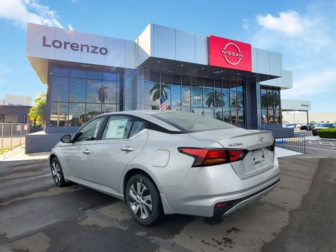 New 2025 Nissan Altima 2.5 S image 6