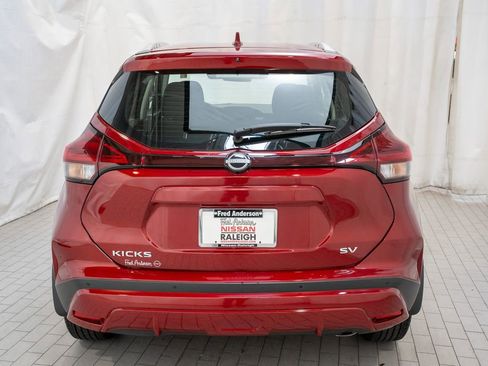 Certified 2024 Nissan Kicks SV image 4