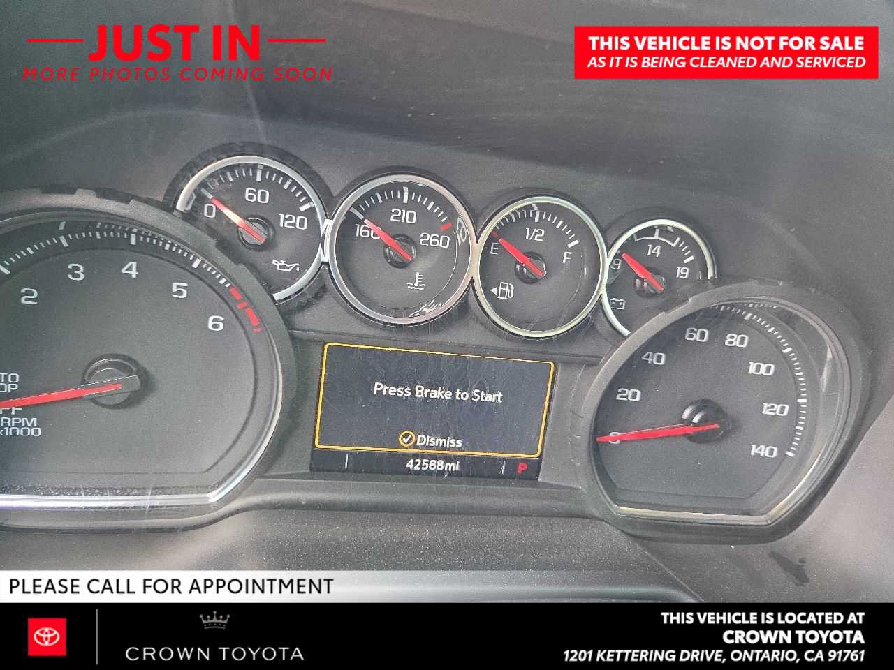 Used 2023 Chevrolet Suburban LS w/ Driver Alert Package RWD image 9