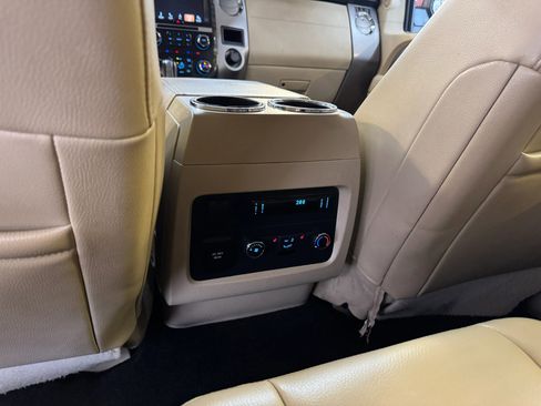 Used 2017 Ford Expedition EL Limited w/ Equipment Group 301A image 24