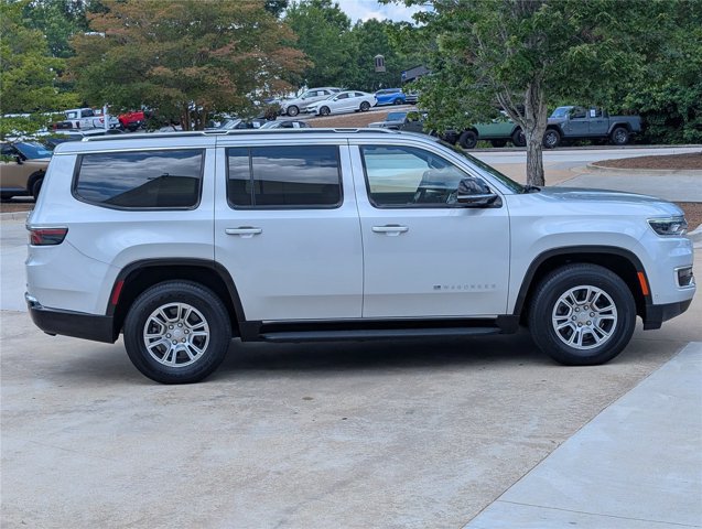 Used 2024 Jeep Wagoneer 4WD w/ Convenience Group I image 6