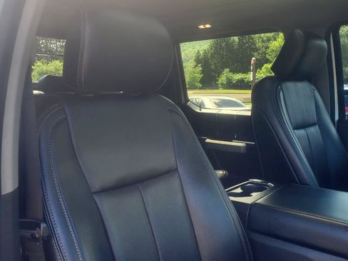 Used 2021 Ford F350 Lariat AWD/4WD image 31