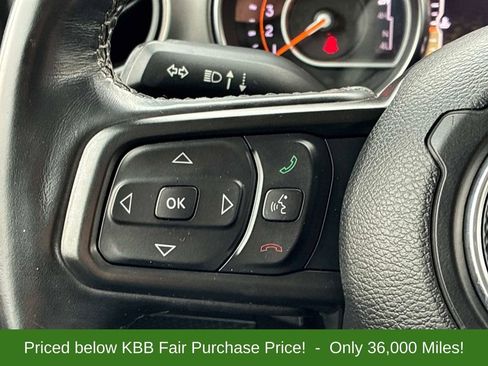 Used 2021 Jeep Gladiator Sport image 21