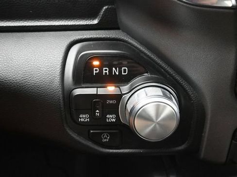 Used 2024 RAM 1500 Laramie AWD/4WD image 9