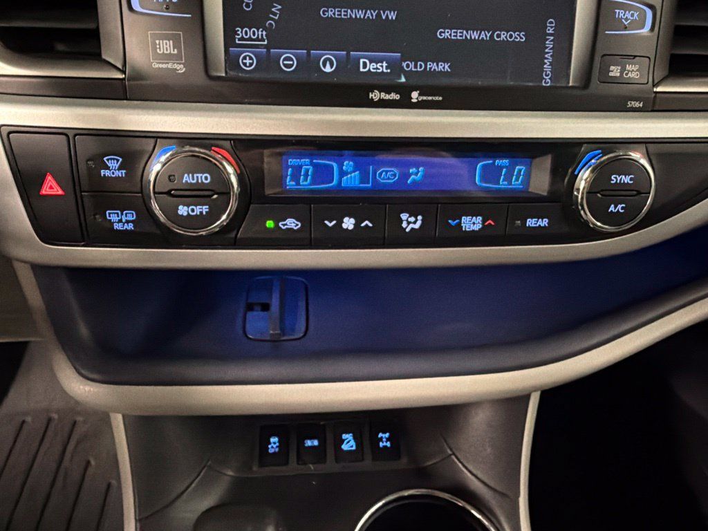 Used 2015 Toyota Highlander Limited AWD/4WD image 14