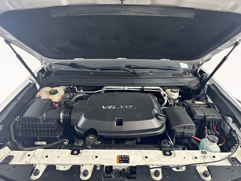 Used 2019 Chevrolet Colorado LT image 32