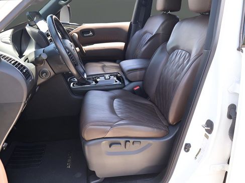 Used 2022 Nissan Armada Platinum w/ Captain's Chairs Package RWD image 15