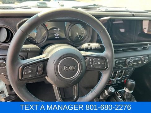 Used 2024 Jeep Wrangler Unlimited Rubicon 4xe w/ Capability Package AWD/4WD image 27