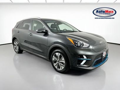 Used 2022 Kia Niro EX Premium w/ Cold Weather Package