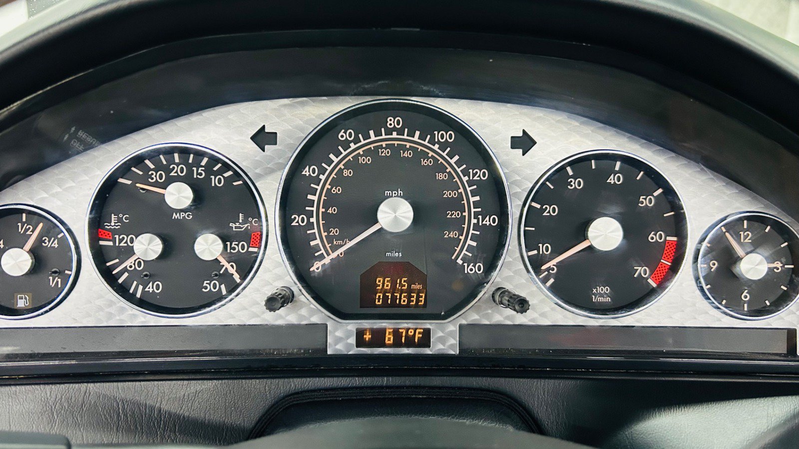 Used 2002 Mercedes-Benz SL 500 image 39