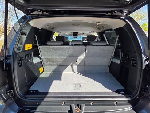 Used 2011 Toyota Sequoia Platinum AWD/4WD image 32