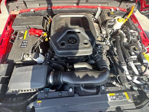Certified 2023 Jeep Wrangler Unlimited Rubicon 4xe AWD/4WD image 34