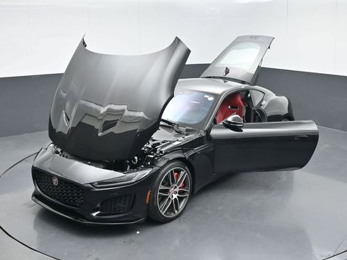 Used 2022 Jaguar F-TYPE Coupe image 52