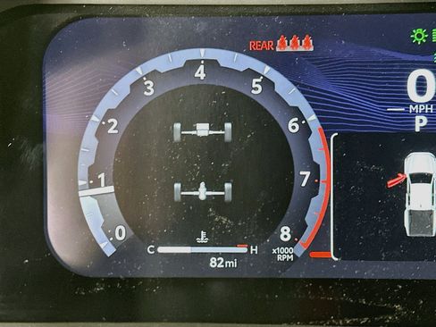 Used 2026 Toyota Tacoma TRD Sport w/ TRD Sport Upgrade Package AWD/4WD image 19