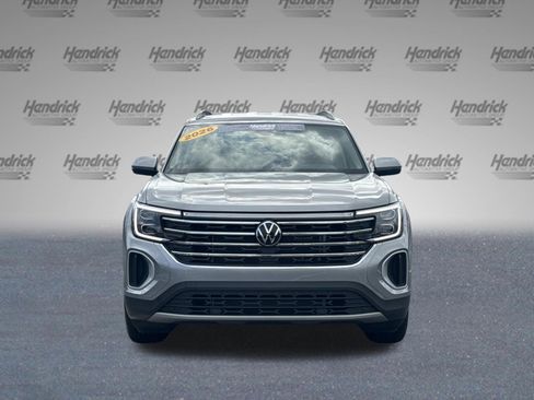 Used 2026 Volkswagen Atlas SE FWD image 10
