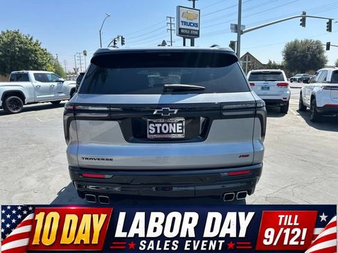 Certified 2024 Chevrolet Traverse RS w/ LPO, Floor Liner Package FWD image 6