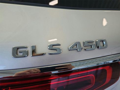 Used 2020 Mercedes-Benz GLS 450 4MATIC image 34
