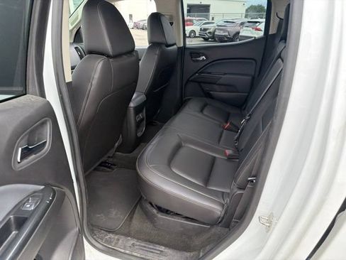 Used 2018 Chevrolet Colorado Z71 AWD/4WD image 11