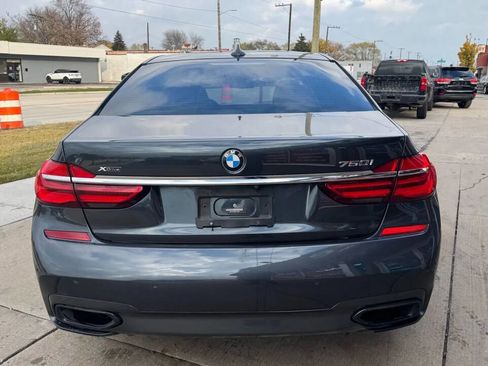 Used 2016 BMW 750i xDrive image 10