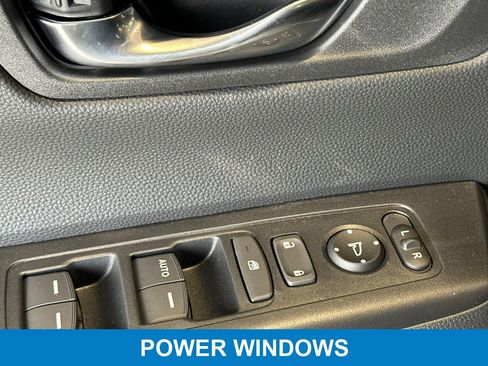 Used 2026 Honda CR-V LX image 10