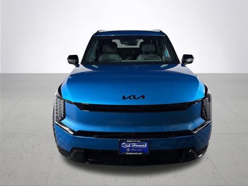 New 2026 Kia EV9 Land image 3