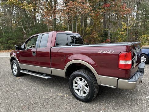 Used 2004 Ford F150 Lariat image 4