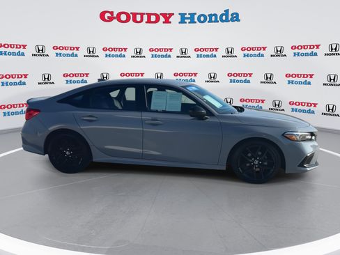 Certified 2023 Honda Civic Sport image 2