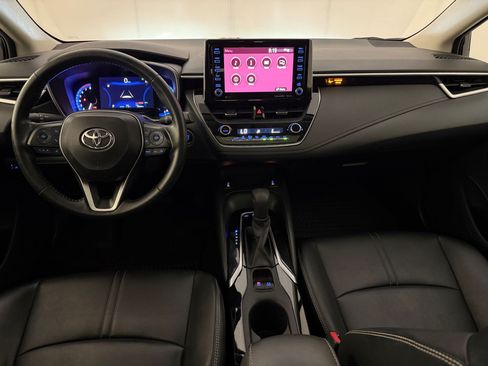 Used 2022 Toyota Corolla XLE FWD image 16