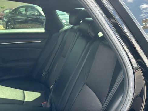 Used 2022 Honda Accord Sport image 29