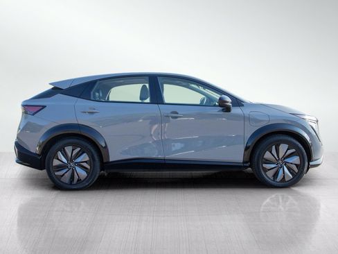 Used 2023 Nissan Ariya AWD image 6