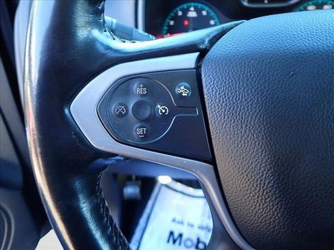 Used 2022 Chevrolet Colorado LT w/ Fleet Safety Package image 13