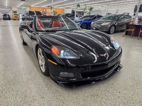 Used 2009 Chevrolet Corvette Convertible w/ Preferred Equipment Group RWD image 10
