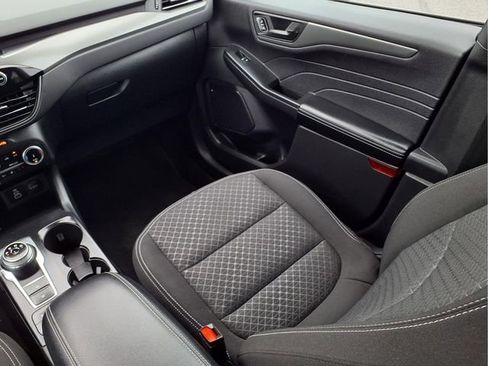Certified 2024 Ford Escape Active w/ Cold Weather Package FWD image 13