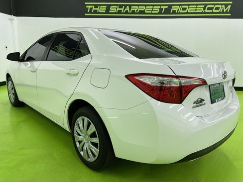 Used 2014 Toyota Corolla LE FWD image 7