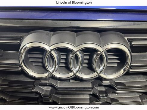 Used 2025 Audi Q5 2.0T Premium w/ Convenience Plus Package AWD/4WD image 12