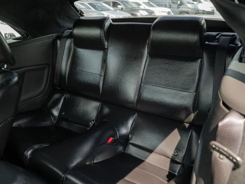 Used 2007 Ford Mustang Premium image 12