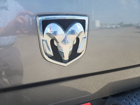 Used 2011 RAM 1500 Big Horn AWD/4WD image 36