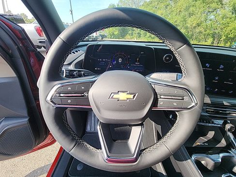 New 2026 Chevrolet Traverse LT w/ Driver Confidence Package image 17