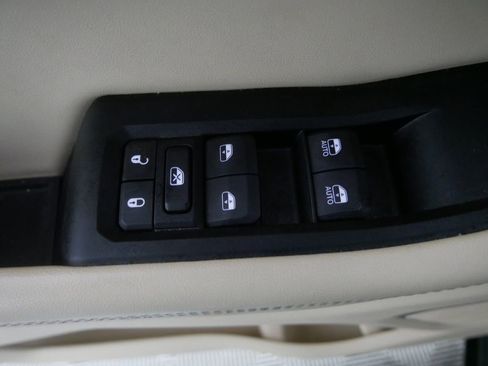 Used 2024 Jeep Grand Cherokee Limited 4xe w/ Luxury Tech Group II image 15