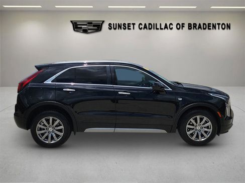 Used 2020 Cadillac XT4 Premium Luxury w/ Driver Awareness Package FWD image 8