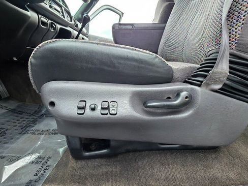 Used 1998 Dodge Ram 3500 Truck 4x4 Quad Cab image 33