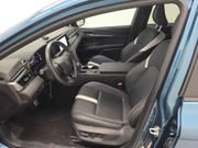 Used 2025 Toyota Camry SE w/ Convenience Package FWD image 9