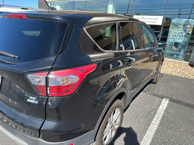 Used 2017 Ford Escape SE AWD/4WD image 3