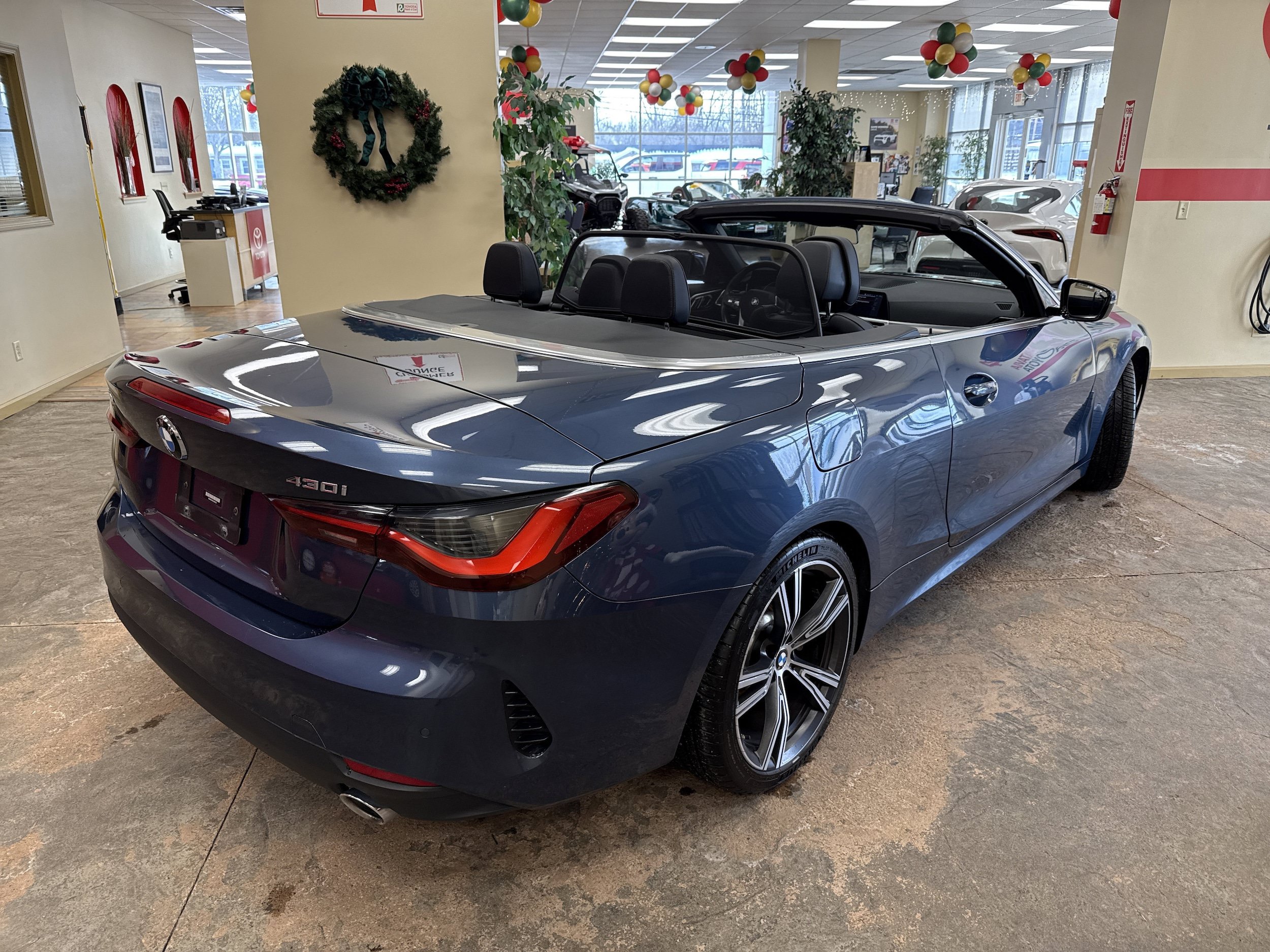 Used 2022 BMW 430i xDrive Convertible w/ Premium Package AWD/4WD image 45