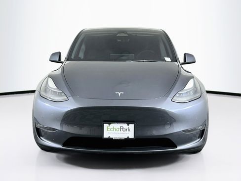 Used 2022 Tesla Model Y Performance AWD/4WD image 2
